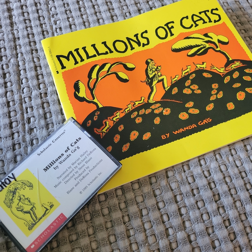 "Millions of Cats" book by Wanda Ga'g with audio cassette